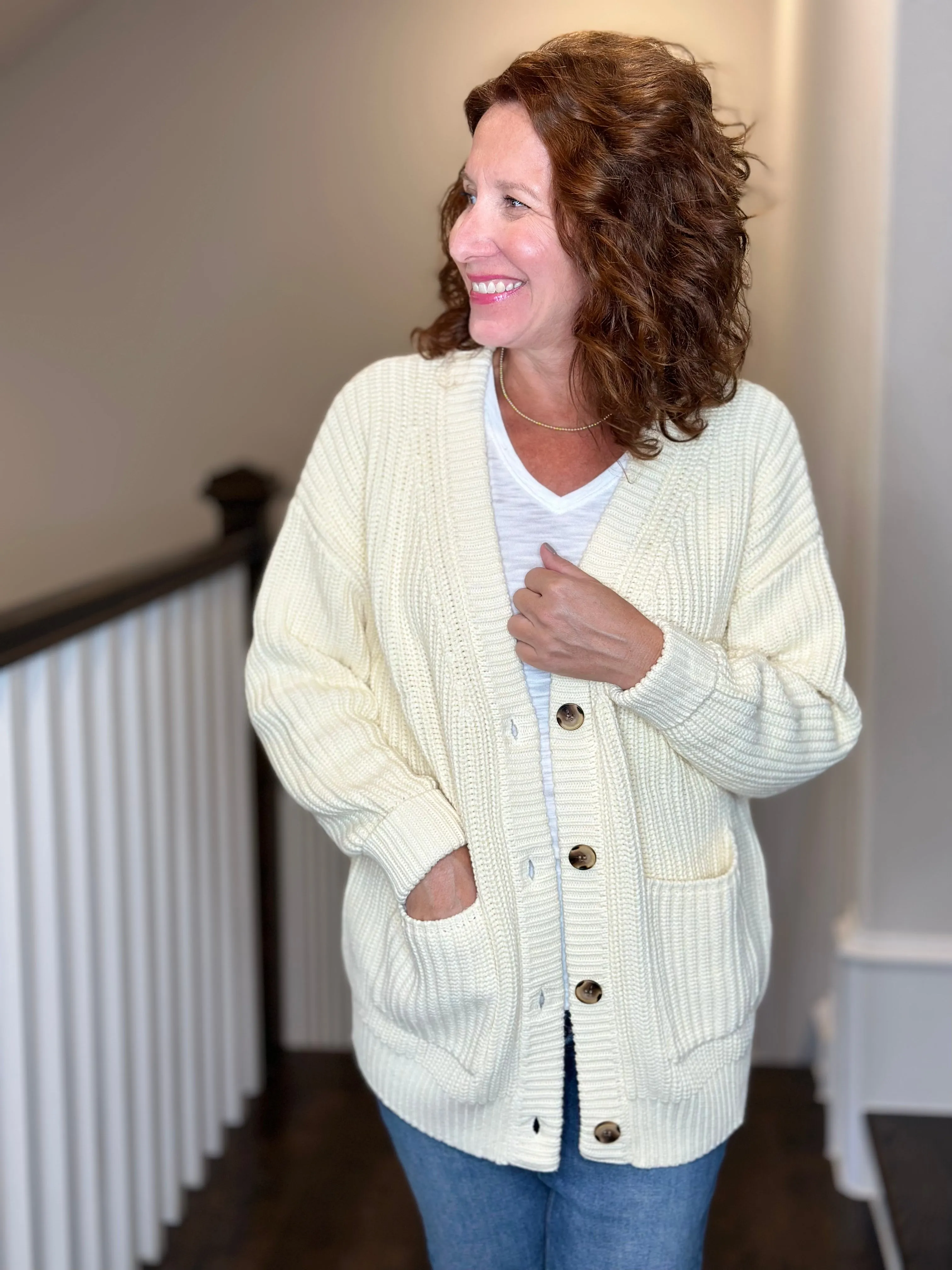 Callahan - The Cardigan in Creme